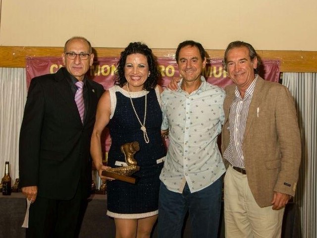 El Club Montañero de Murcia otorga el Trofeo a la escaladora novel a la totanera Telesfora Martínez Tudela