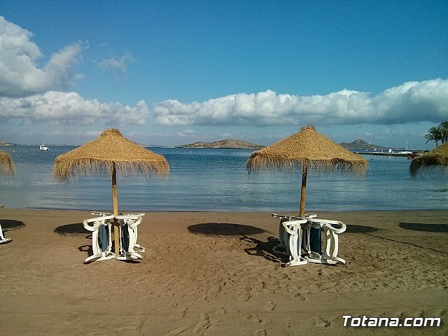 Las personas mayores disfrutarán de nueve viajes dentro del programa 'Vente a la Playa'