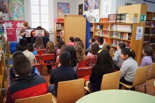 Más de 9.330 usuarios han accedido a los servicios de la biblioteca municipal durante el primer semestre del año