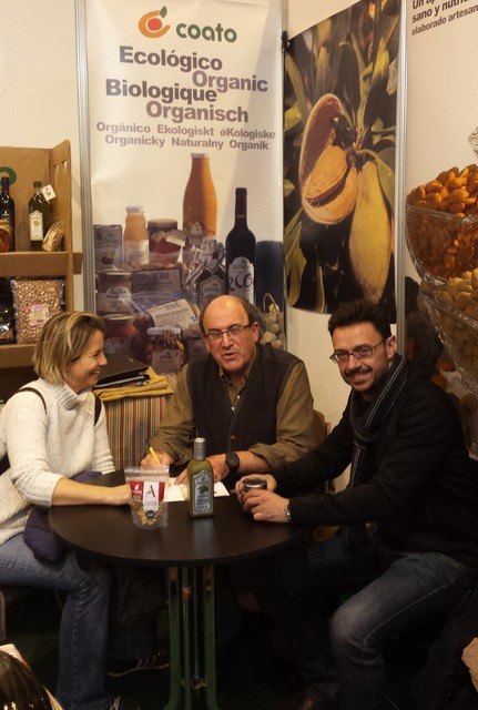 La Fundación Félix Rodriguez de La Fuente otorgará su marca de garantía “Con Suma Naturalidad” a los productos sostenibles de COATO cultivados en espacios naturales Red Natura 2000