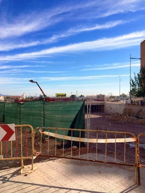 'La duración de las Obras en el Puente de la Kabuki, paralizadas en la actualidad, son un atentado a la inteligencia de los totaneros'
