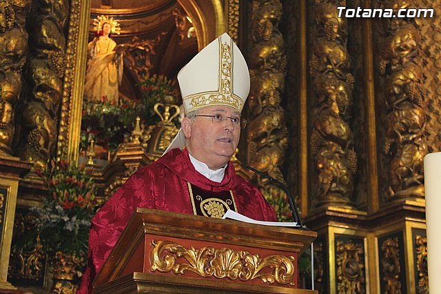 El Obispo de la Diócesis de Cartagena preside la misa en la festividad de la patrona de Totana, Santa Eulalia de Mérida