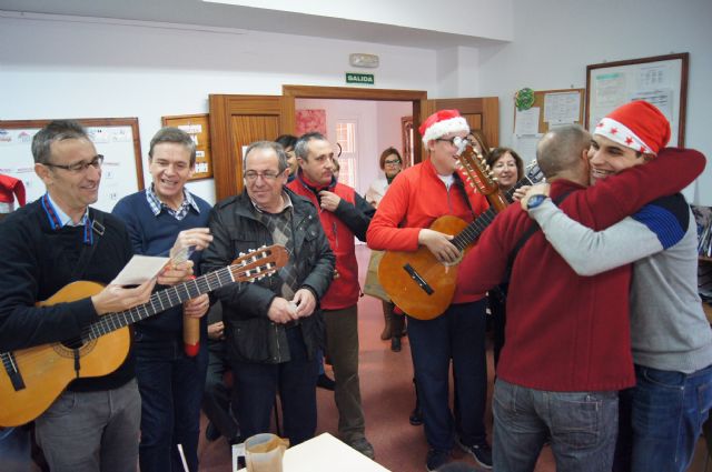 Autoridades Municipales felicitan la Navidad a los usuarios y profesionales de todos los Centros de Día de Personas Mayores, Alzheimer, Enfermos Mentales y Discapacitados