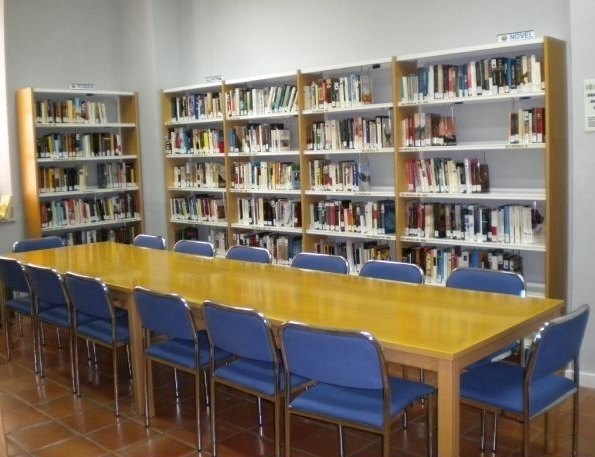 La biblioteca municipal de “La Cárcel” cerrará sus puertas la semana próxima para llevar a cabo labores de pintura, restauración y limpieza