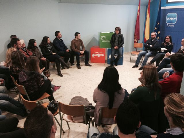 El PP de Totana trabaja con sus jóvenes para hacerles partícipes de la política local
