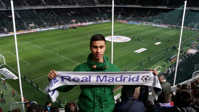 La Peña Madridista La Décima / Agustín Herrerín organizó un viaje a Elche para presenciar el partido entre el Elche CF y el Real Madrid