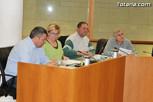'El ciclo del PP, las corruptelas y las mayorías absolutas han pasado a la historia en Totana'
