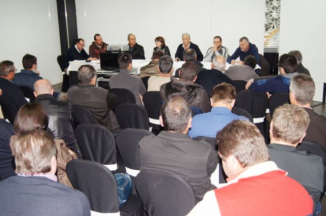 Autoridades municipales asisten a la asamblea general de la ADS del Ovino y Caprino de Totana