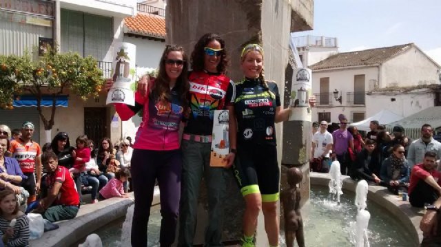 Lidia Fernández en el podium