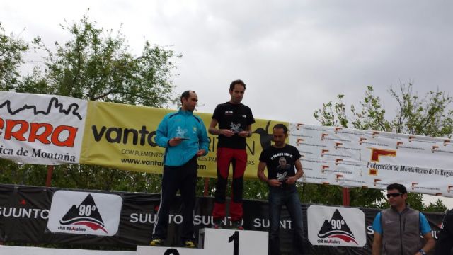 Diego Martinez, del Club de Atletismo de Totana, participó en la carrera de montaña El Valle Trail