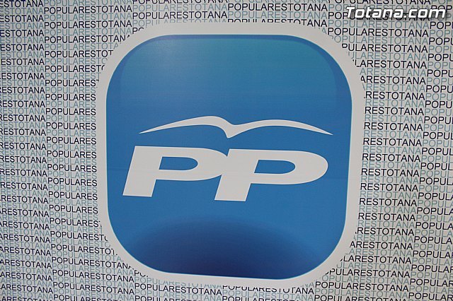 El PP exige a los candidatos del PSOE e IU 'que expliquen ya a los vecinos con quien van a pactar tras las elecciones'
