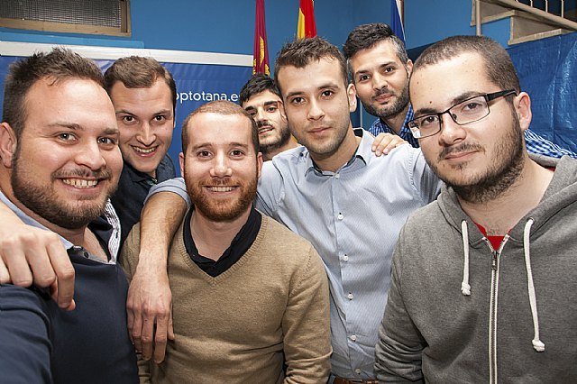 Nuevas Generaciones del Partido Popular invita a todos los jóvenes que deseen colaborar que se pasen los jueves por su sede