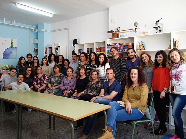 Se inaugura la nueva Biblioteca Escolar en el CEIP Deitania