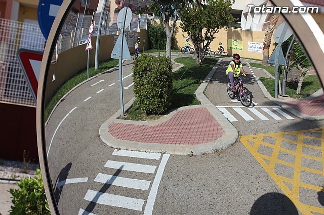 Cerca de 3000 escolares de Primaria reciben formación en Educación Vial de la mano de la Policía Local