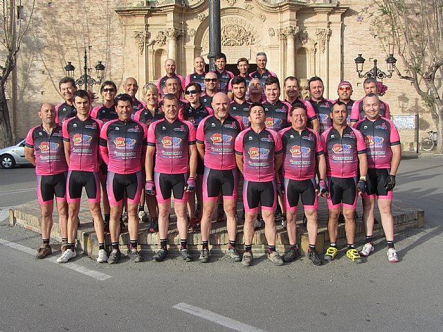 Se presenta la nueva equipación de la Asociación Deportiva Peña Las Nueve