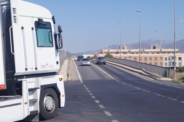 La Consejería de Fomento autoriza el futuro desdoblamiento de la carretera RM-609 desde la autovía A7 hasta el casco urbano