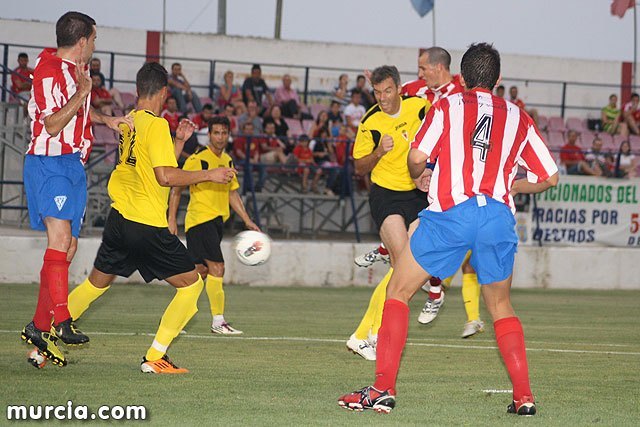 El Real Murcia CF volverá a disputar su primer bolo de verano en pretemporada contra el Olímpico de Totana en el estadio 'Juan Cayuela'