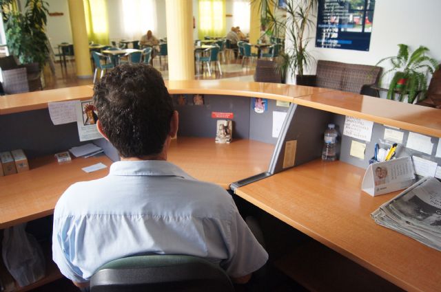 Un total de 45 personas de la localidad han concluido con éxito su participación en el programa municipal de formación para la inclusión social