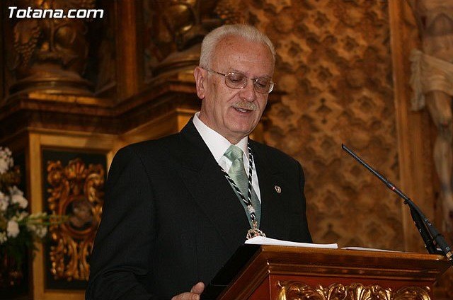 El Pleno rendirá un sencillo reconocimiento institucional de gratitud a la figura del vecino recientemente fallecido, Juan Antonio Yáñez de Lara