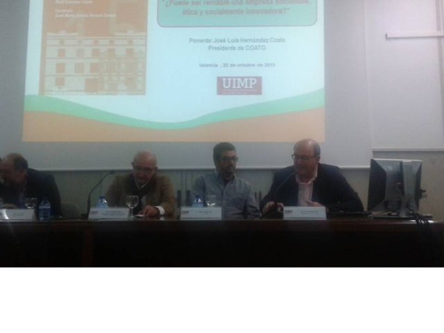 El presidente de COATO ponente en un curso de la UIMP
