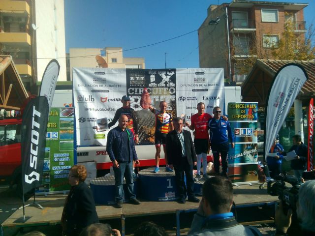 Tres nuevos podiums para el CC Santa Eulalia en la XX marcha mtb Bahía de Mazarrón y en circuito btt de Albacete (Hellín)