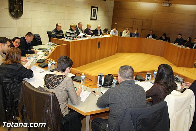 Pleno ordinario noviembre 2015 - Moción sobre proyecto de Línea de Alta Tensión 'Lorca Solar PV'