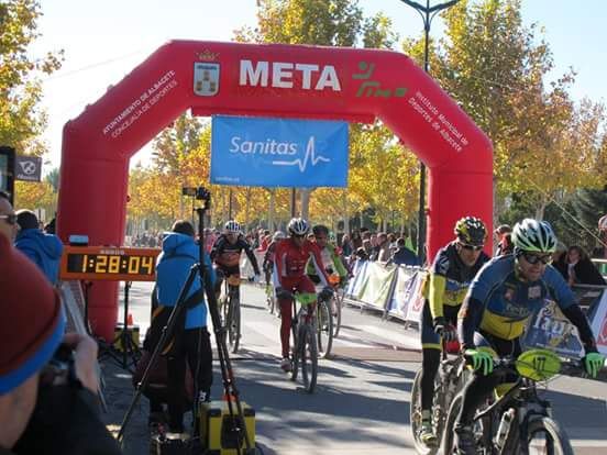 José Andreo, del CC Santa Eulalia, 1º m50 en la clasificación general del circuito btt de Albacete 2015