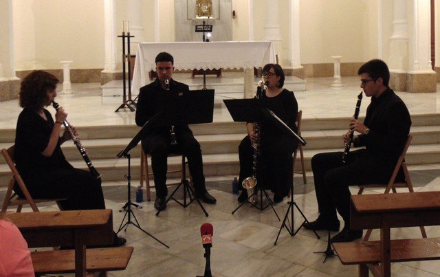 Se presenta el cuarteto de clarinetes Slap
