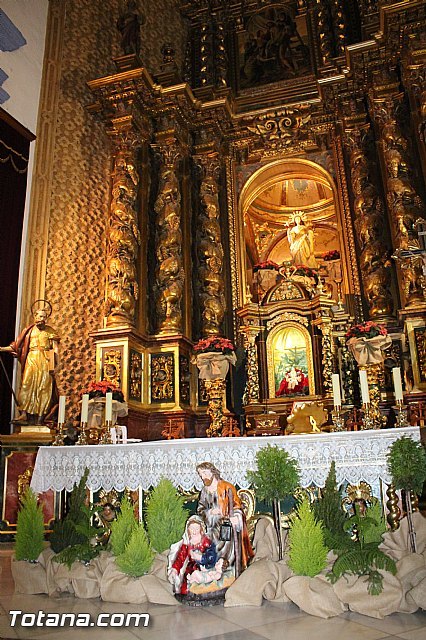 La Coral Santiago cantó la misa de Navidad, el 25 de diciembre