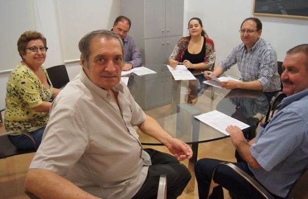 El Pleno aceptará la donación de numerosos documentos históricos realizada por el escritor, Ginés Rosa, al Archivo Histórico del Ayuntamiento