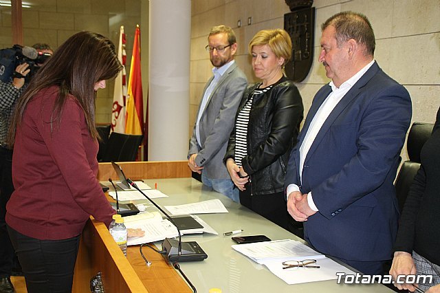 Toma posesión la nueva concejala del Grupo Municipal Popular, Eulalia Hernández López
