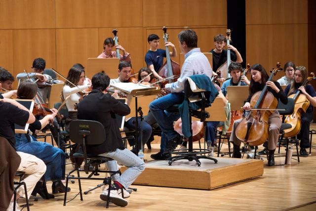 La Orquesta de Jóvenes de la Región interpreta a Beethoven y Mendelssohn en su tradicional concierto de primavera en el Auditorio regional