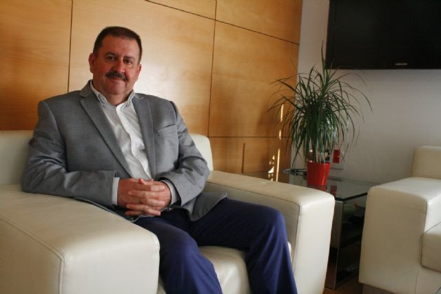 El alcalde continuará la ronda de reuniones con los miembros del Gobierno regional a partir de este mes