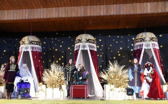El alcalde y autoridades locales recibirán mañana la visita de los Reyes Magos