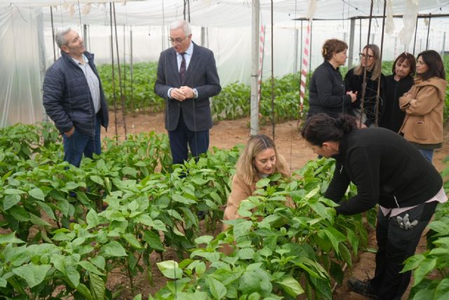 Política Social pone en valor el trabajo y liderazgo de las mujeres del campo