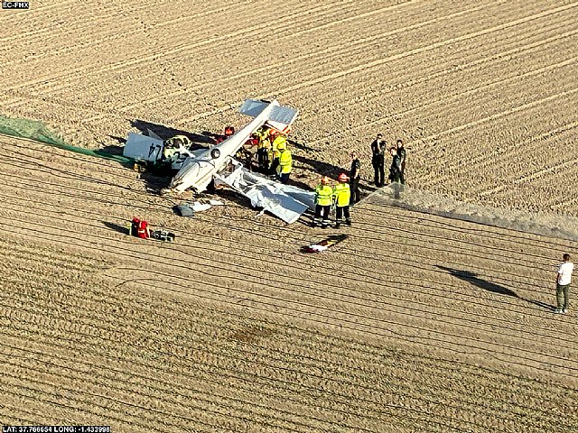 Fallece un piloto tras un accidente aéreo en La Ñorica, Totana