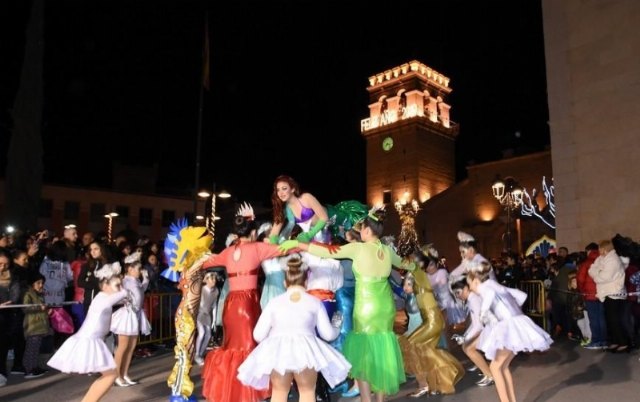 La Cabalgata de los Reyes Magos se adelanta este año una hora, de forma que se celebrará este domingo, a las 18:00 horas