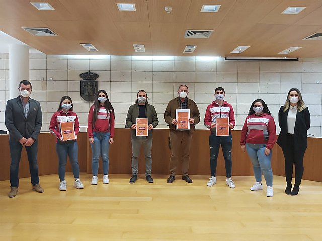 El pleno del Ayuntamiento de Totana se adhiere al proyecto educativo #merezcounacalle