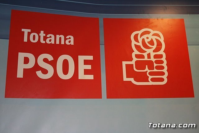 El PSOE asegura que la 'lideresa' del PP sigue lanzando notas de prensa, llenas de desconocimiento, con el único afán de crear confusión