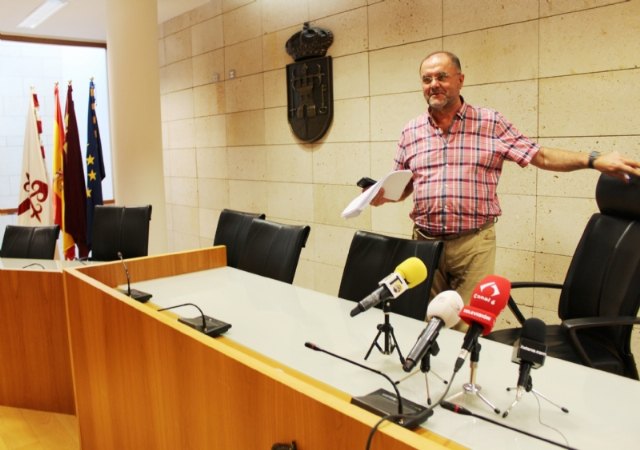 El alcalde hace hace balance del pleno y explica los motivos de la retirada de la propuesta de las retribuciones e indemnizaciones