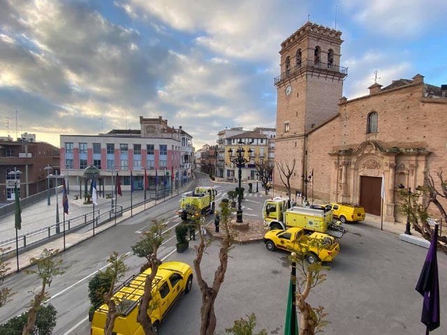 Bomberos forestales ya se encuentran en Totana para realizar trabajos de limpieza y desinfección en puntos estratégicos del municipio