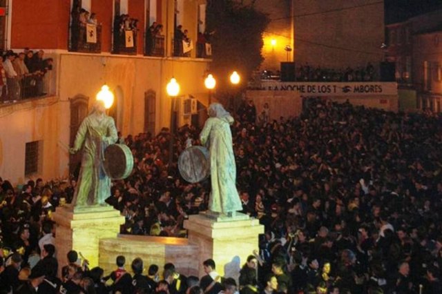Totana se adhiere a la iniciativa para que la 'Noche de los Tambores' de Mula sea considerada Fiesta de Interés Turístico Internacional