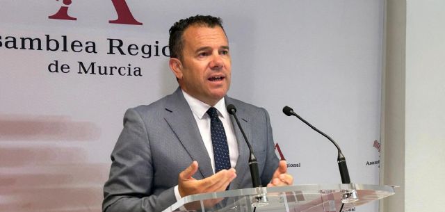 Fernando Moreno: 'El Gobierno regional estuvo desaparecido y no activó ningún dispositivo de gestión y coordinación en las zonas implicadas mientras la Región de Murcia se inundaba'