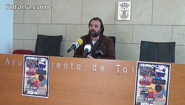 El concejal de Mujer e Igualdad, Javier Baños, recuerda los principales actos que tendrán lugar este fin de semana con motivo del Día Internacional de la Mujer