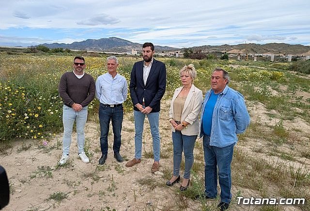Antelo exige la construcción urgente de la presa de Lébor y denuncia el abandono del campo murciano por parte del bipartidismo