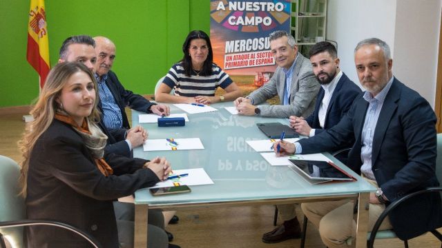 María Ruiz (VOX) destaca el “trabajo extraordinario” del CEP en la Región de Murcia y respalda su labor territorial