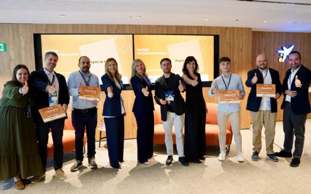 Limbium gana la fase regional de los Premios EmprendeXXI y representará a la Región en la final nacional