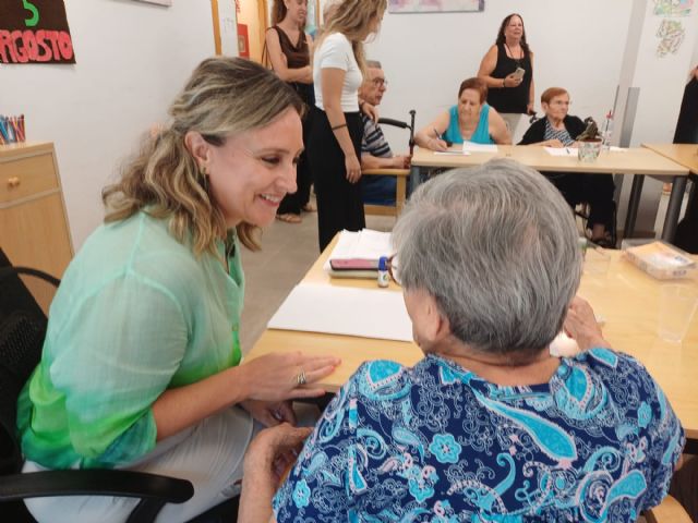 La Comunidad destina 3 millones para adaptar residencias y centros de día a un modelo de atención más personalizado