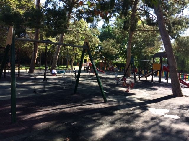 Los juegos infantiles del parque municipal se cerrarán al público a partir del 9 de octubre por el desmontaje de infraestructuras y comienzo de las obras de mejora del recinto