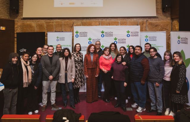 Personas en riesgo de exclusión social encuentran empleo tras completar un proyecto integral del SEF y Acción contra el Hambre